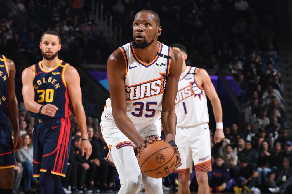 赛都充满未 赛都充满未