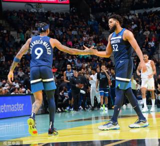 从半场战况 从半场战况