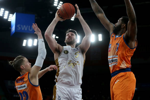 单骑突进 单骑突进